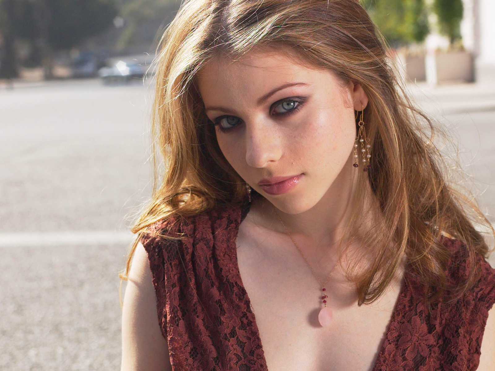 Michelle_Trachtenberg-6